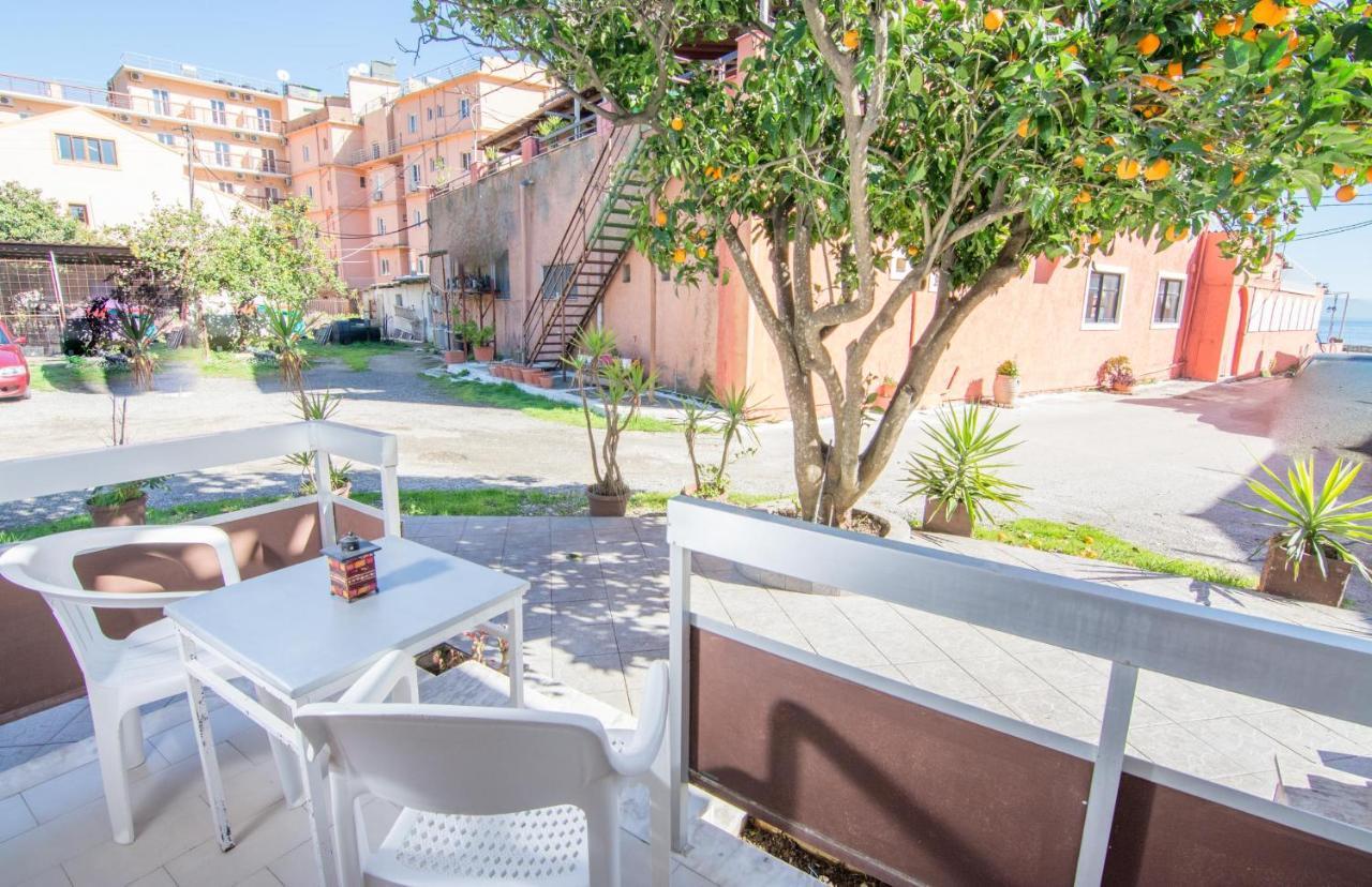 Sunlight Hotel Benitses  Bagian luar foto
