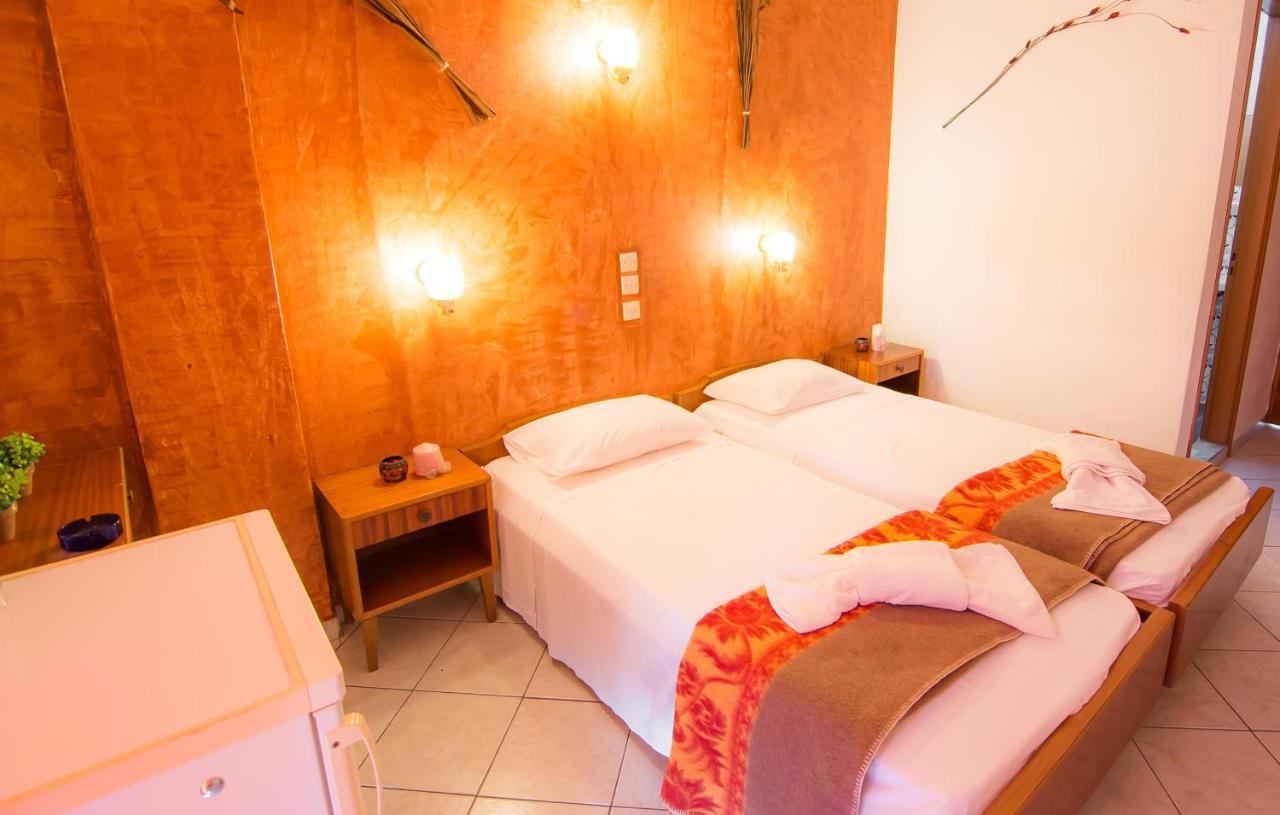Sunlight Hotel Benitses  Bagian luar foto